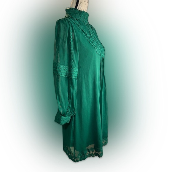 Trish Scully Dress - Picture 4 of 8